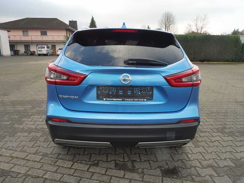 Nissan Qashqai 1.2 DIG-T Xtronic TEKNA+